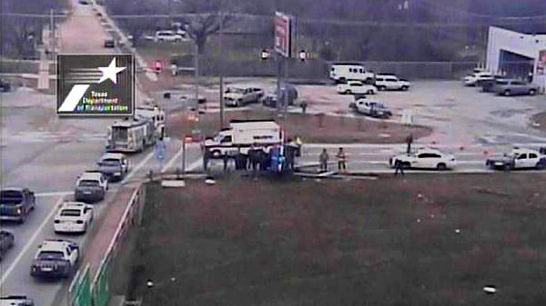 High-speed chase ends with crash in Fort Worth | wfaa.com