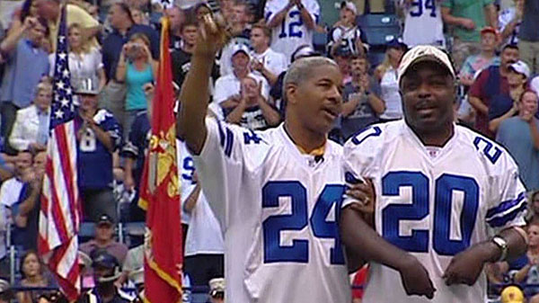 Former Dallas Cowboys Ron Springs and Everson Walls take the field as  News Photo - Getty Images