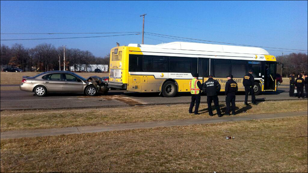 Passengers injured in Dallas bus crash