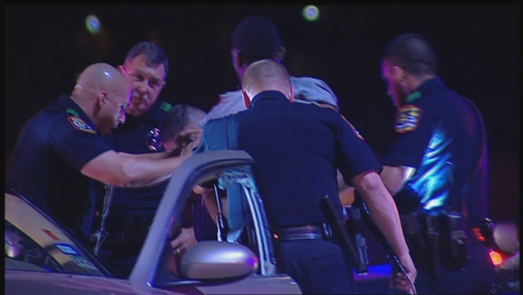 Suspect arrested after leading Grand Prairie police on chase | wfaa.com