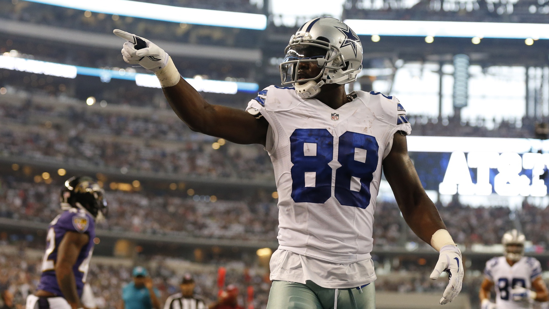 Sen. Royce West files for sanctions against Dez Bryant