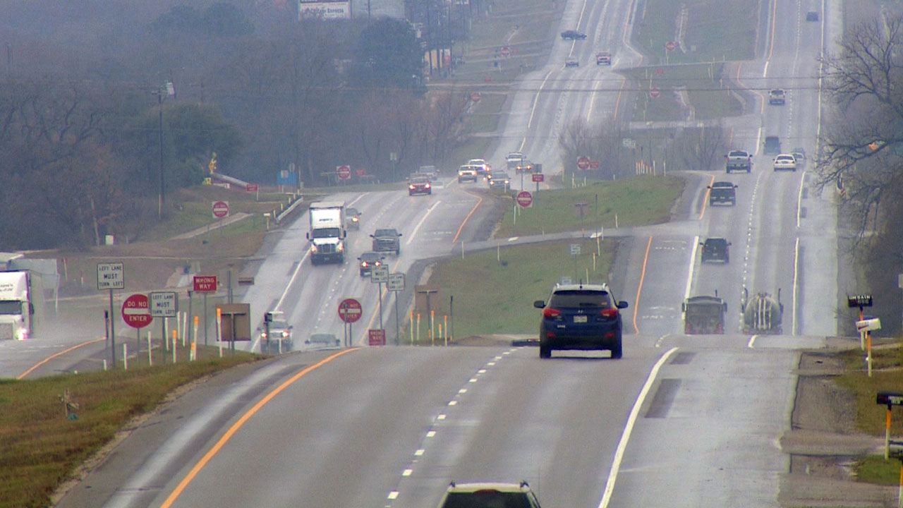 Wrongway crash kills three on Alvarado highway