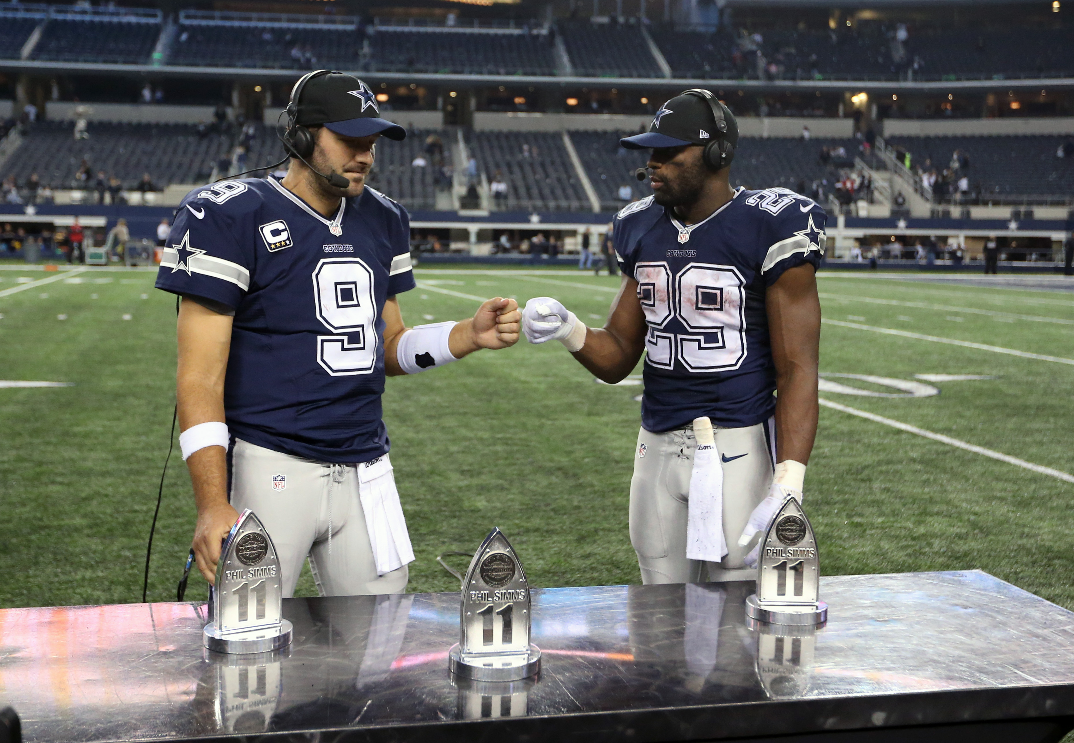 Murray, Romo lead Cowboys over Bears 41-28 - The Columbian