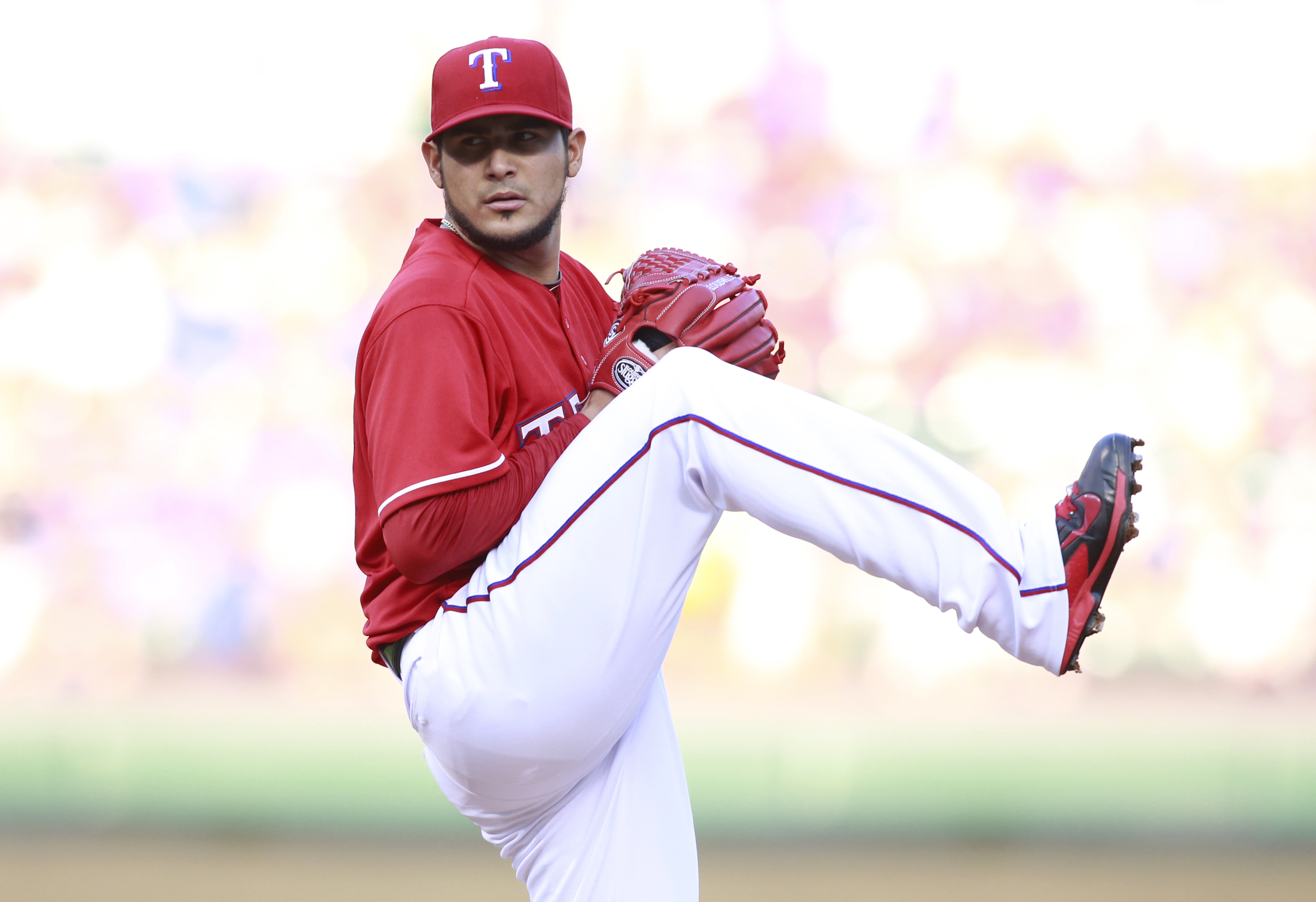 Martin Perez Needs to 'Step Up' in Last Year of Texas Rangers