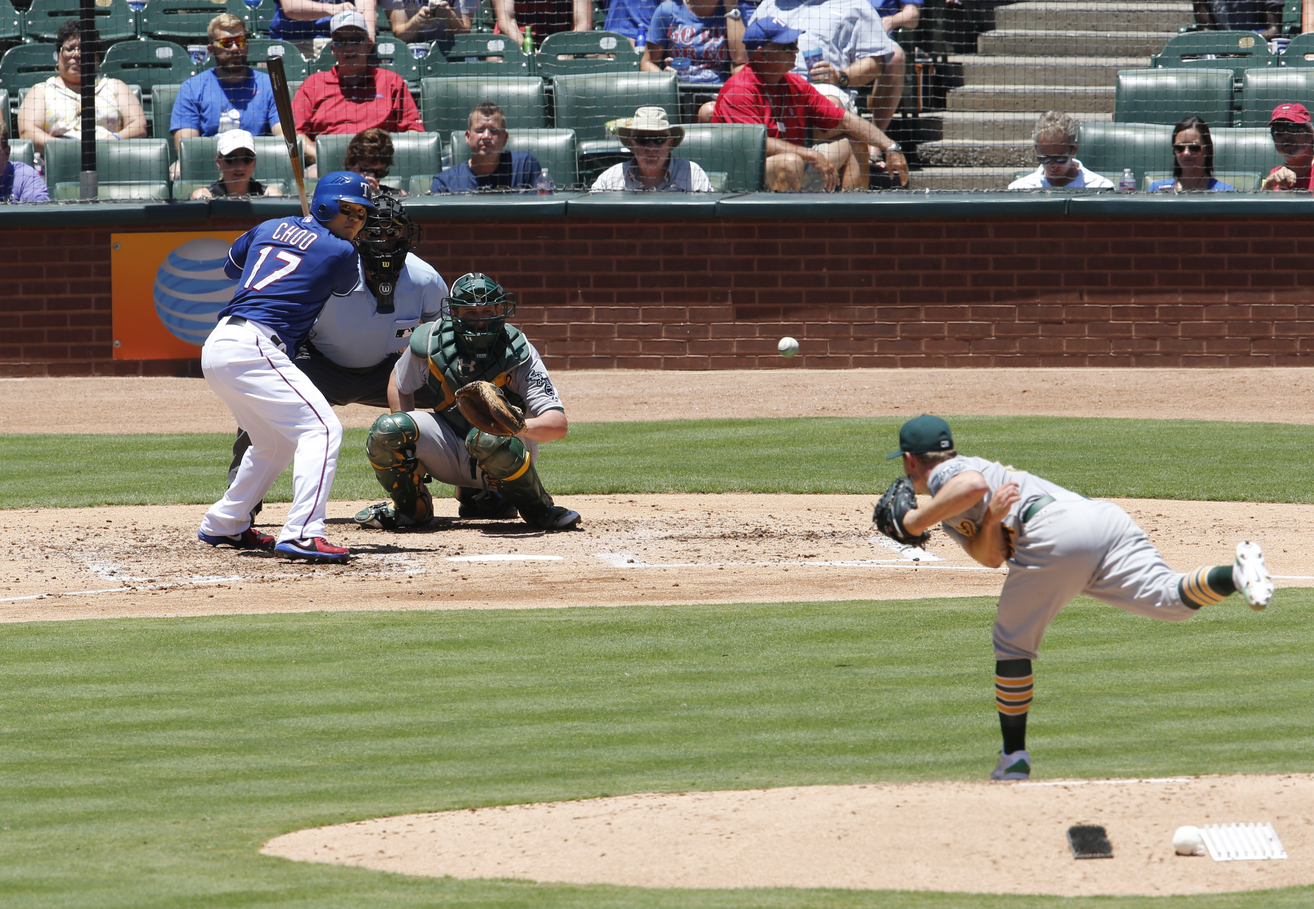 Rangers put OF Choo back on DL after only 1 game in return