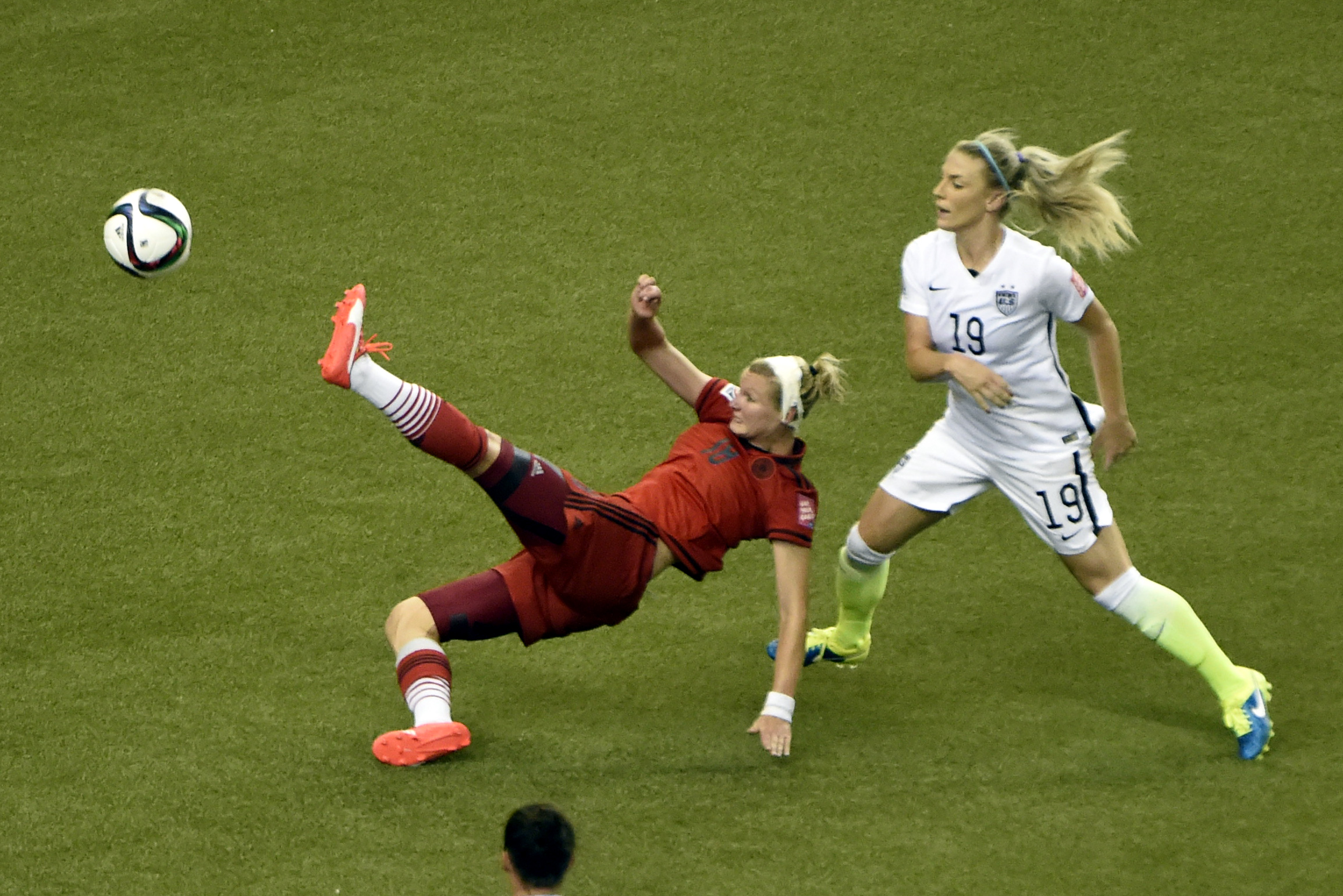 Missed penalty kick costs Germany in 20 loss to US