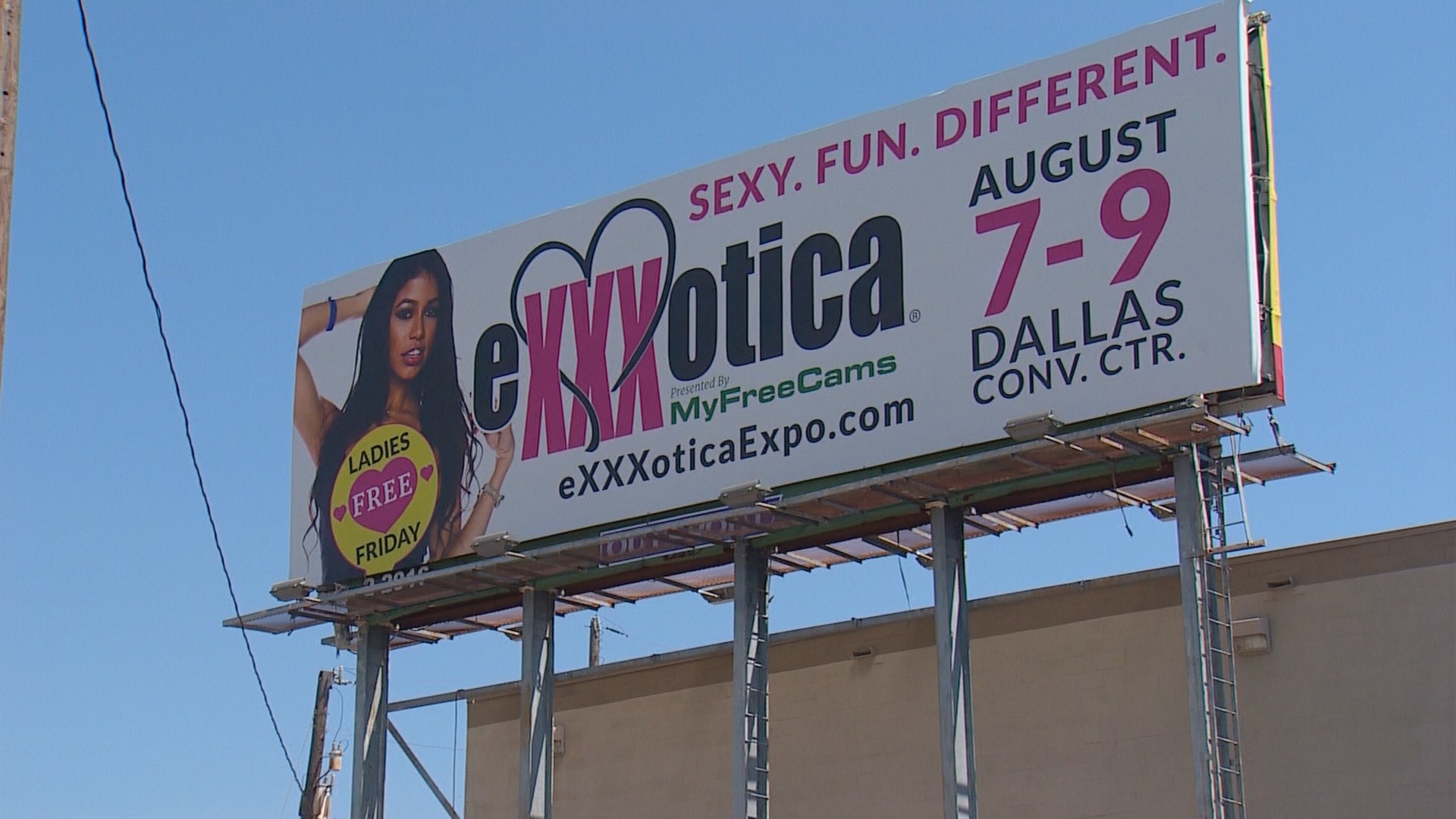 Women's rights group takes issue with adultentertainment expo