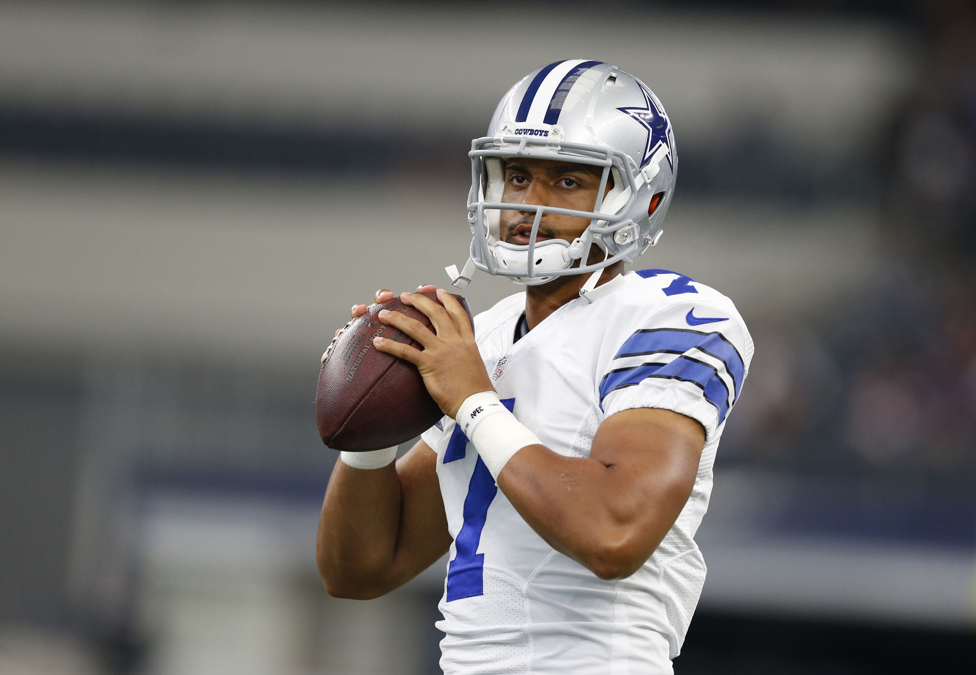 Dallas Cowboys: QB Dustin Vaughan or Jameill Showers?