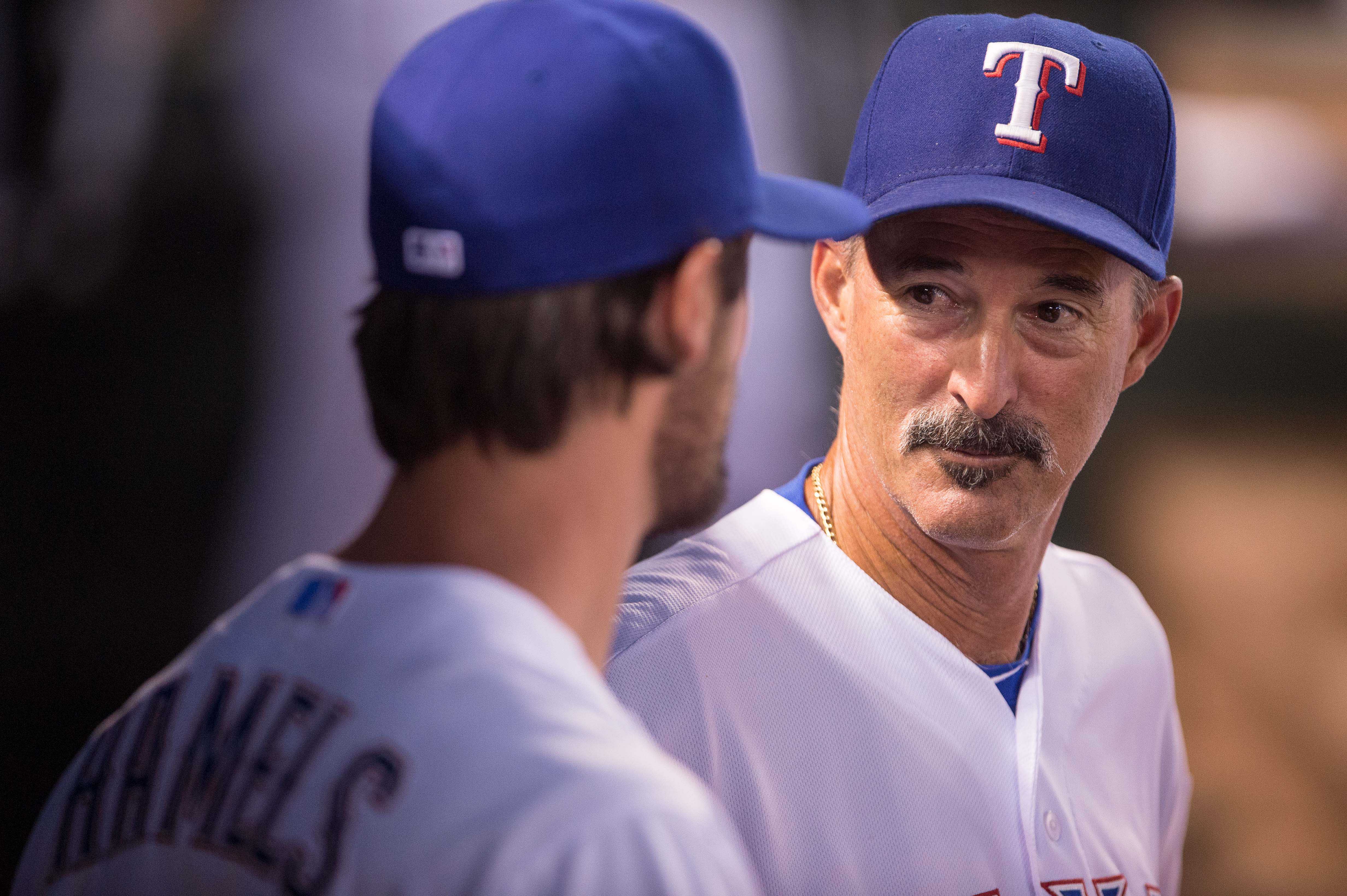 Rangers part ways with longtime pitching coach Mike Maddux (and