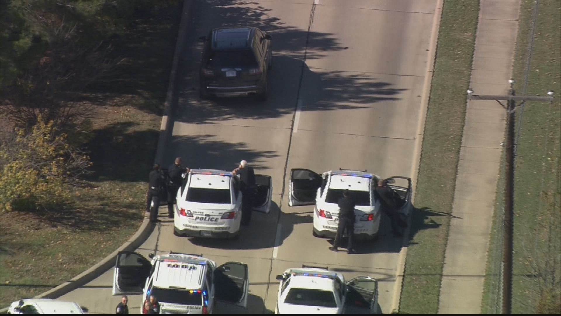 Bank Robbery Suspect Surrenders After Chase, Standoff | Wfaa.com