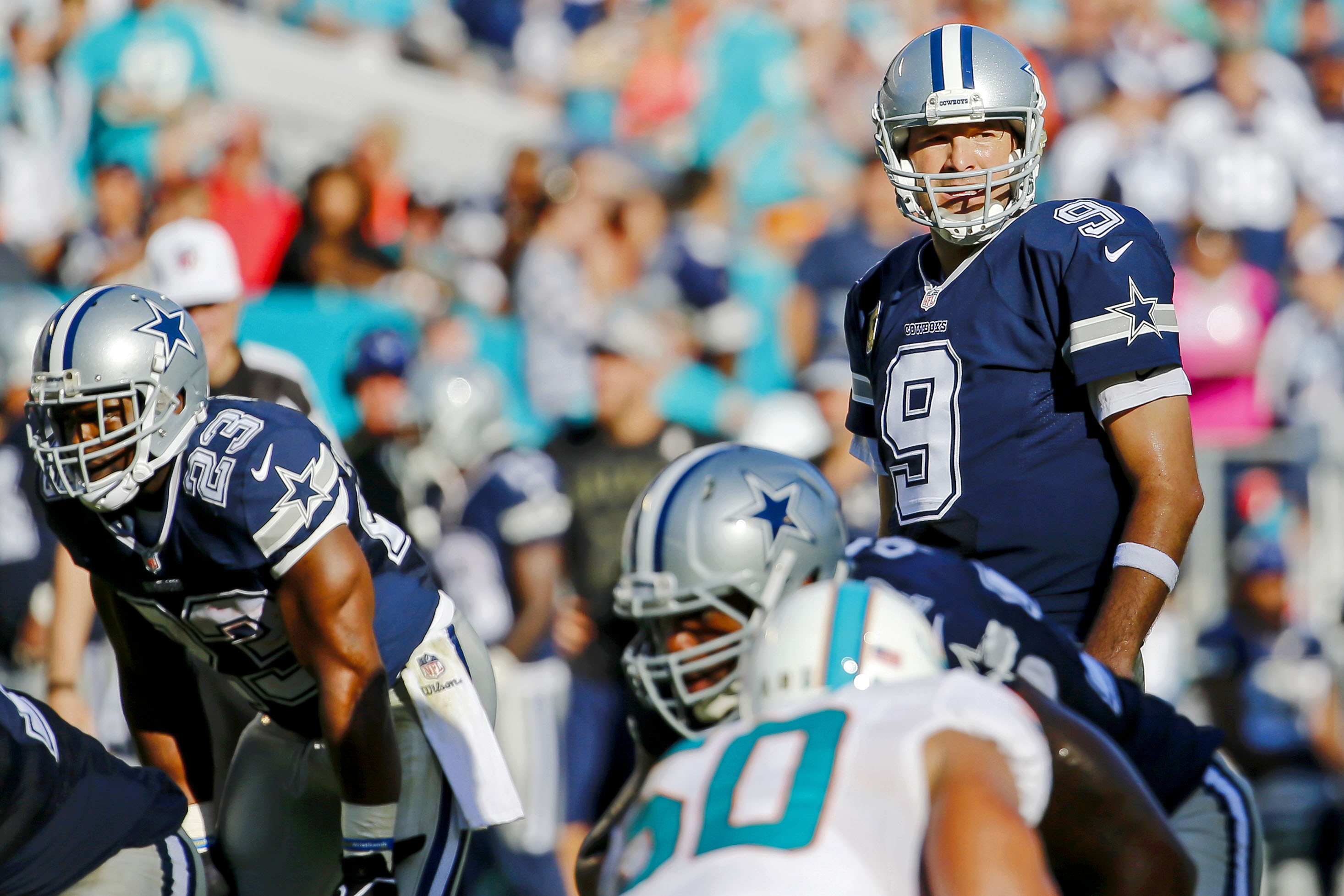 Dallas playoff hopes better with Romo