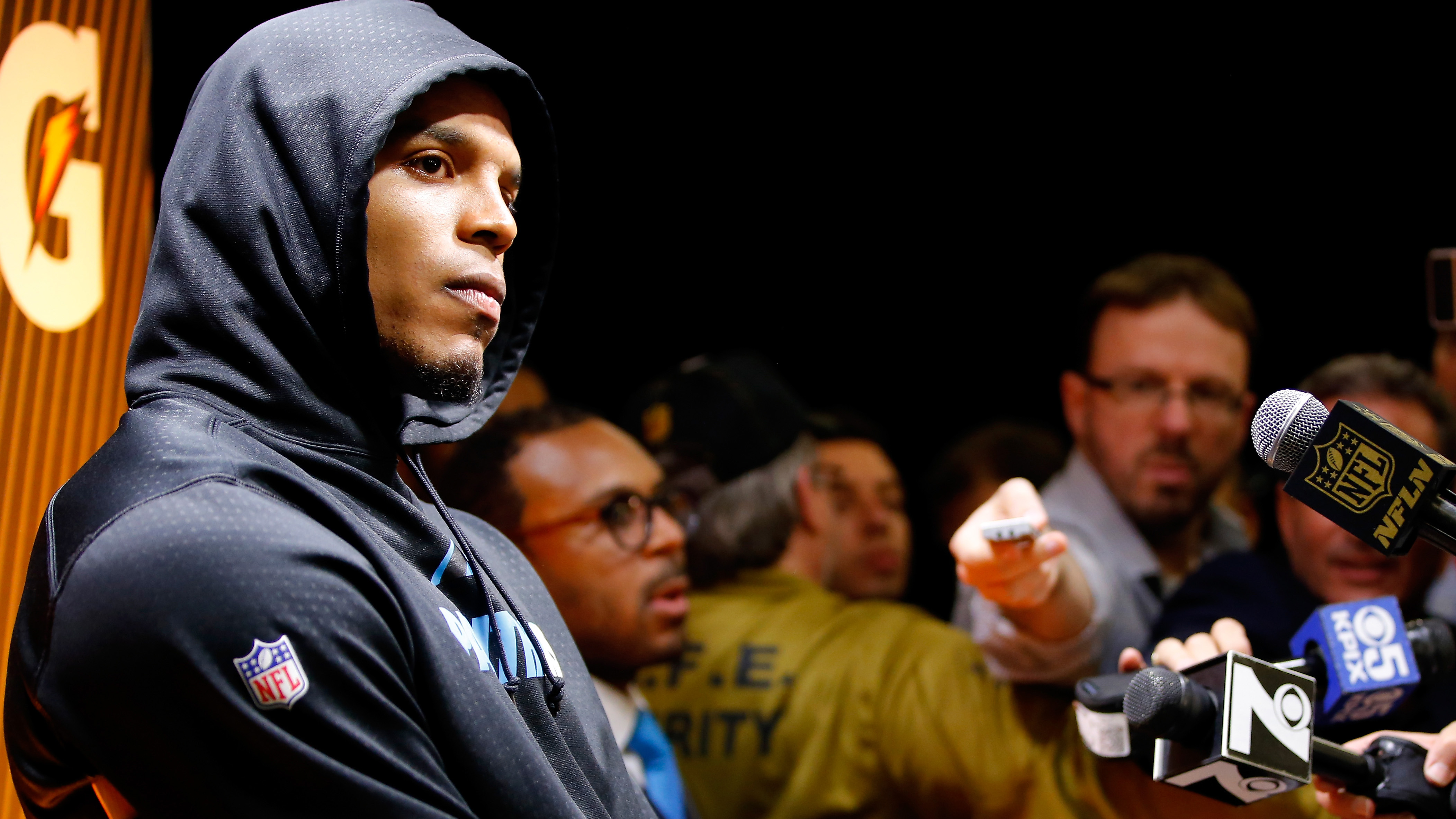 Cam Newton defends Super Bowl media walkout