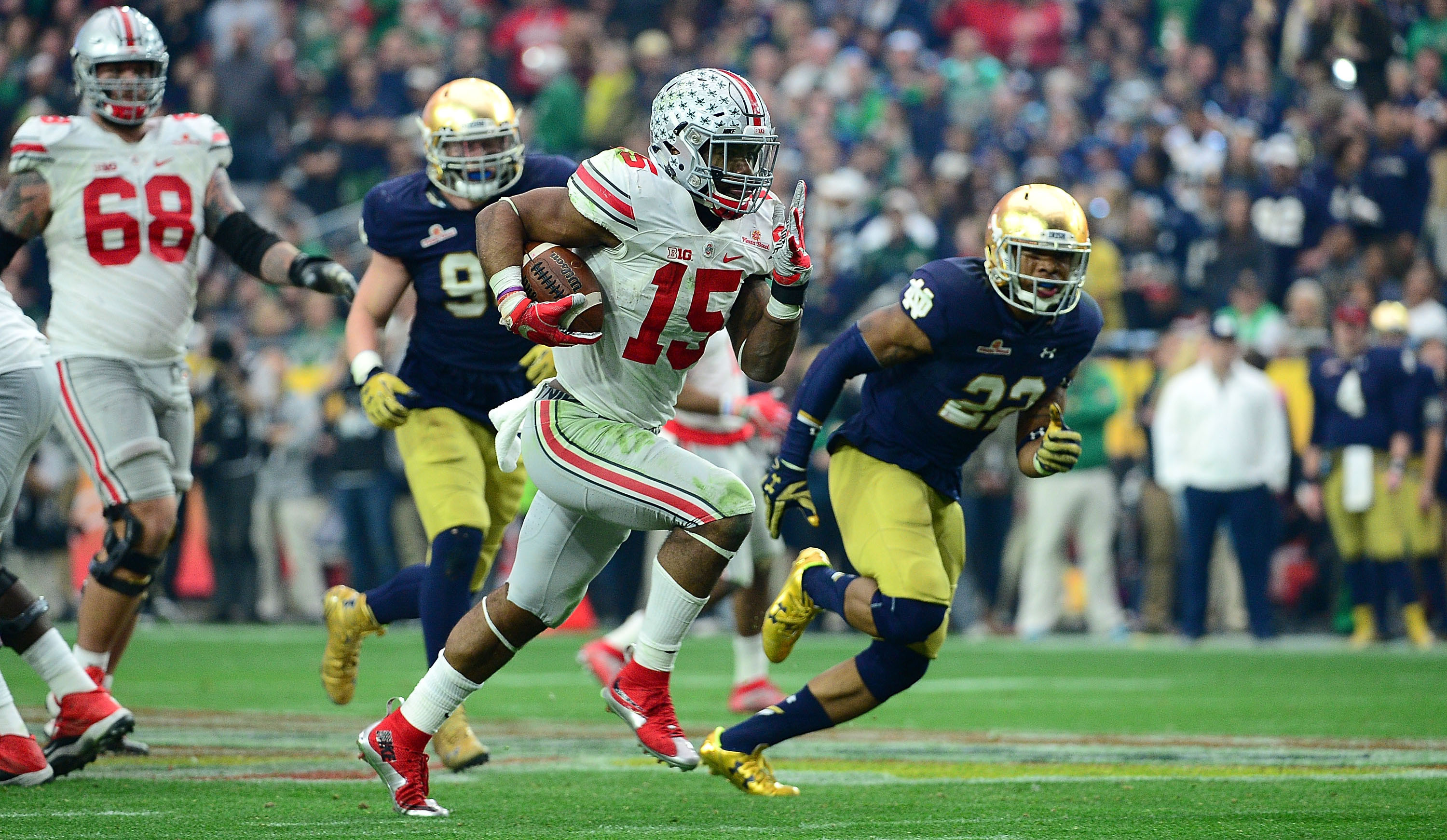 For The Win on X: Ezekiel Elliott turned his NFL draft suit into a crop top    / X