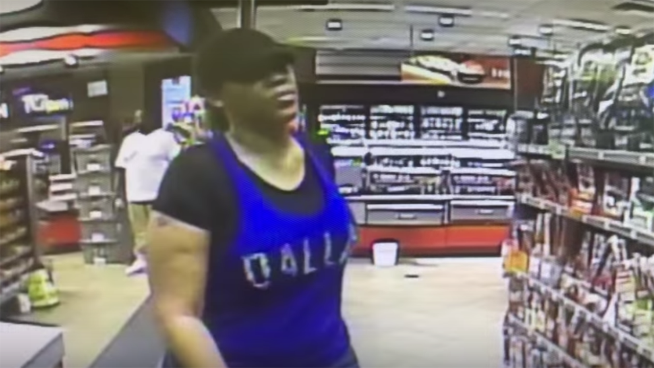 Police seek suspect in Dallas liquor store robbery | wfaa.com