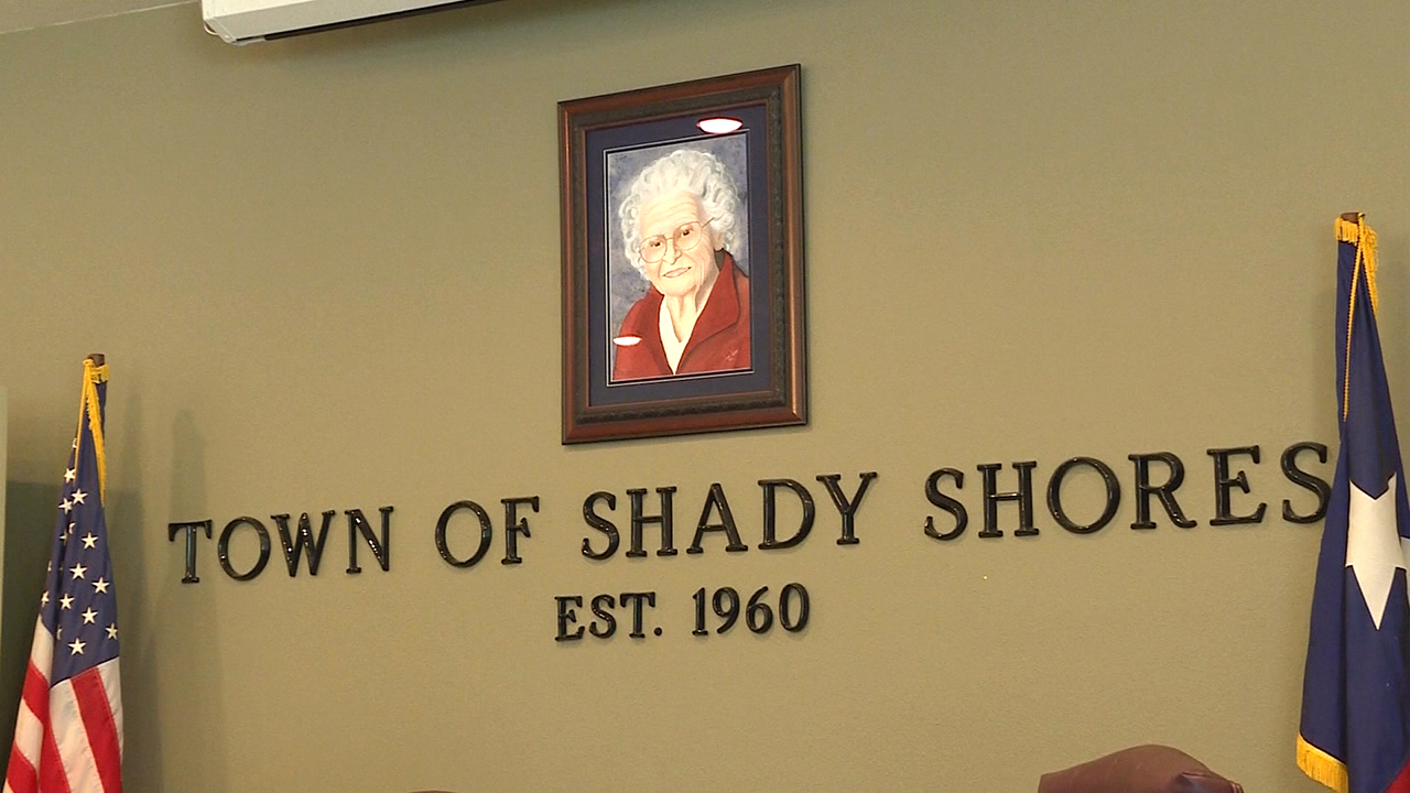 Former Shady Shores mayor turns 100 in Denton County
