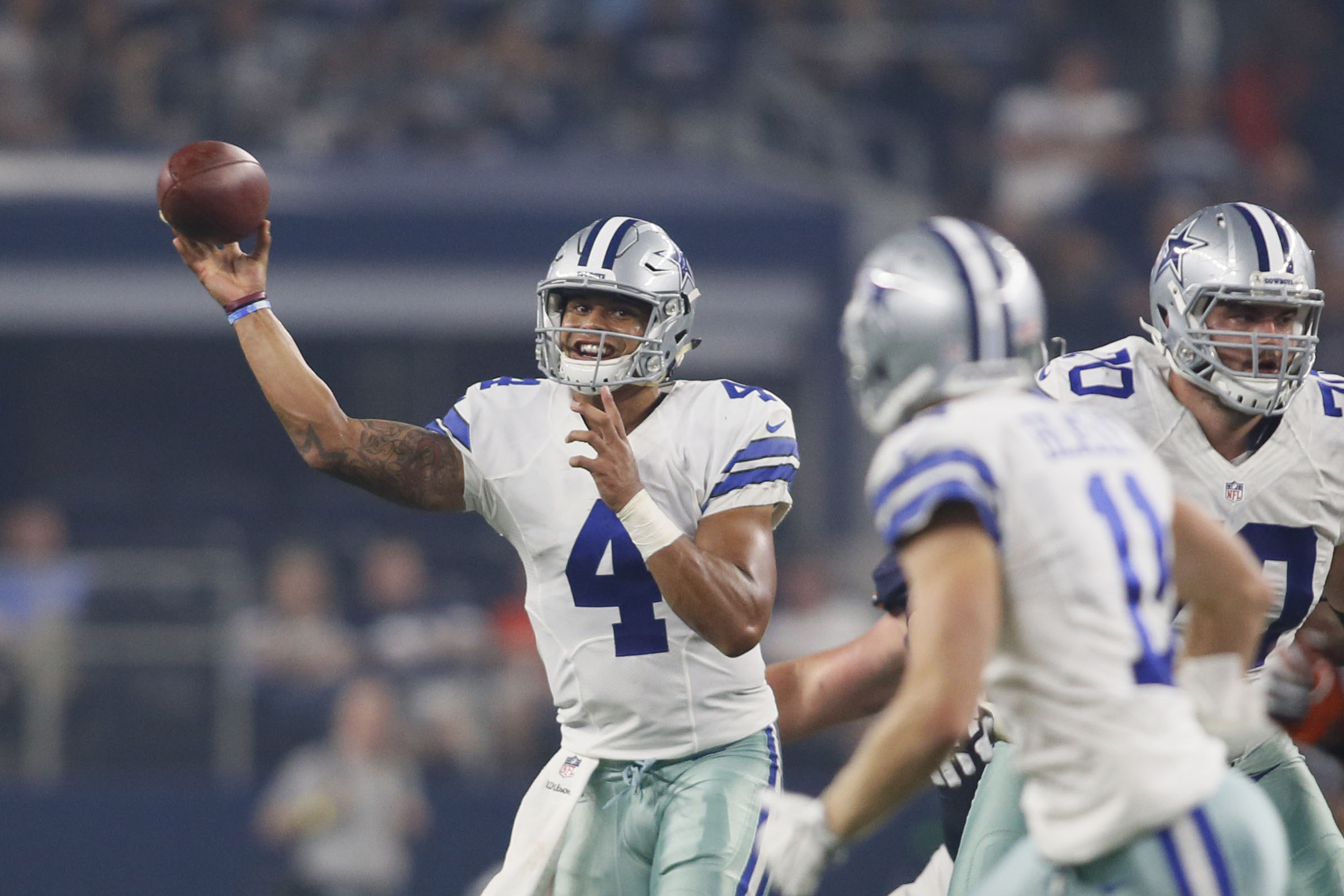 Dallas Cowboys: It's On Tony Romo In 2016