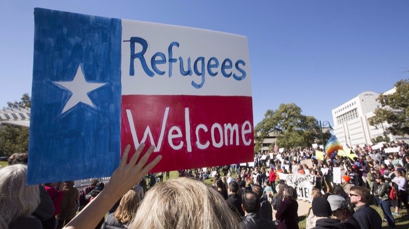 Ignoring Anti-refugee Rhetoric, Texans Rush To Help In Resettlement ...