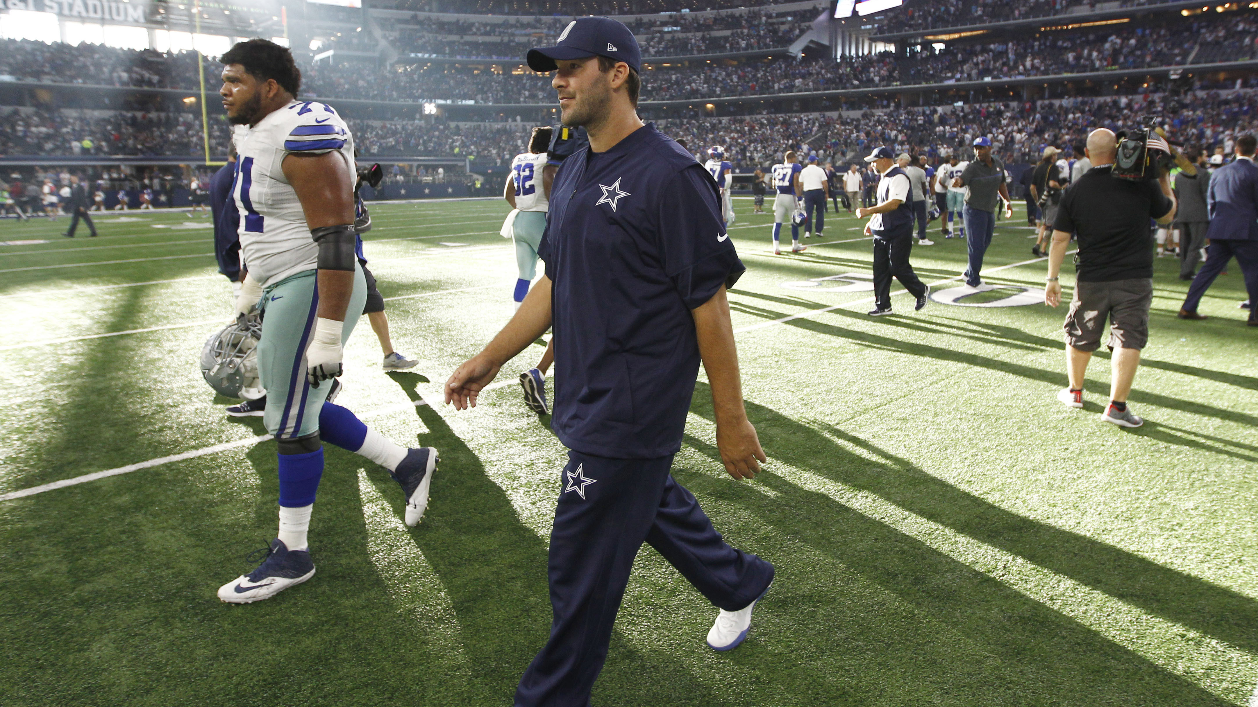 Broncos QB Trevor Siemian reacts to rumor of Tony Romo taking his job