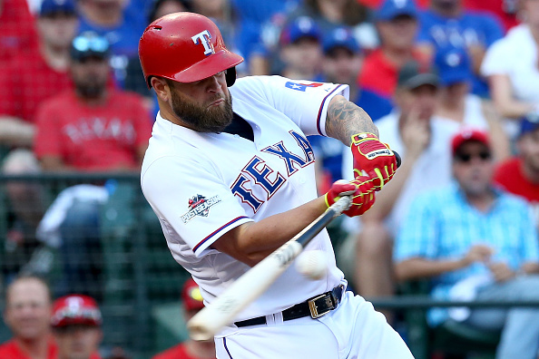 Mike Napoli, Rangers working on another reunion