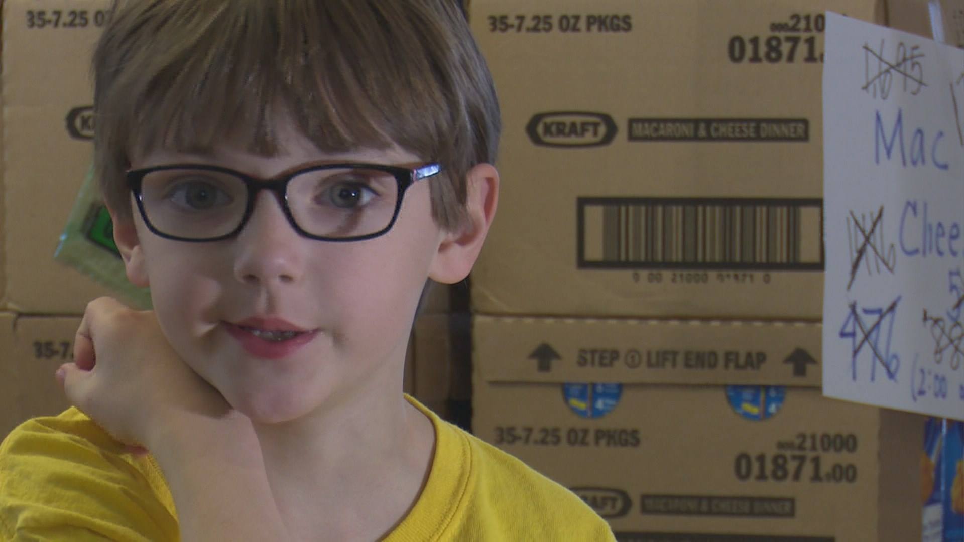 'Mac & Cheese and Pancakes', boy creates kid-friendly food drive - WUSA9.com