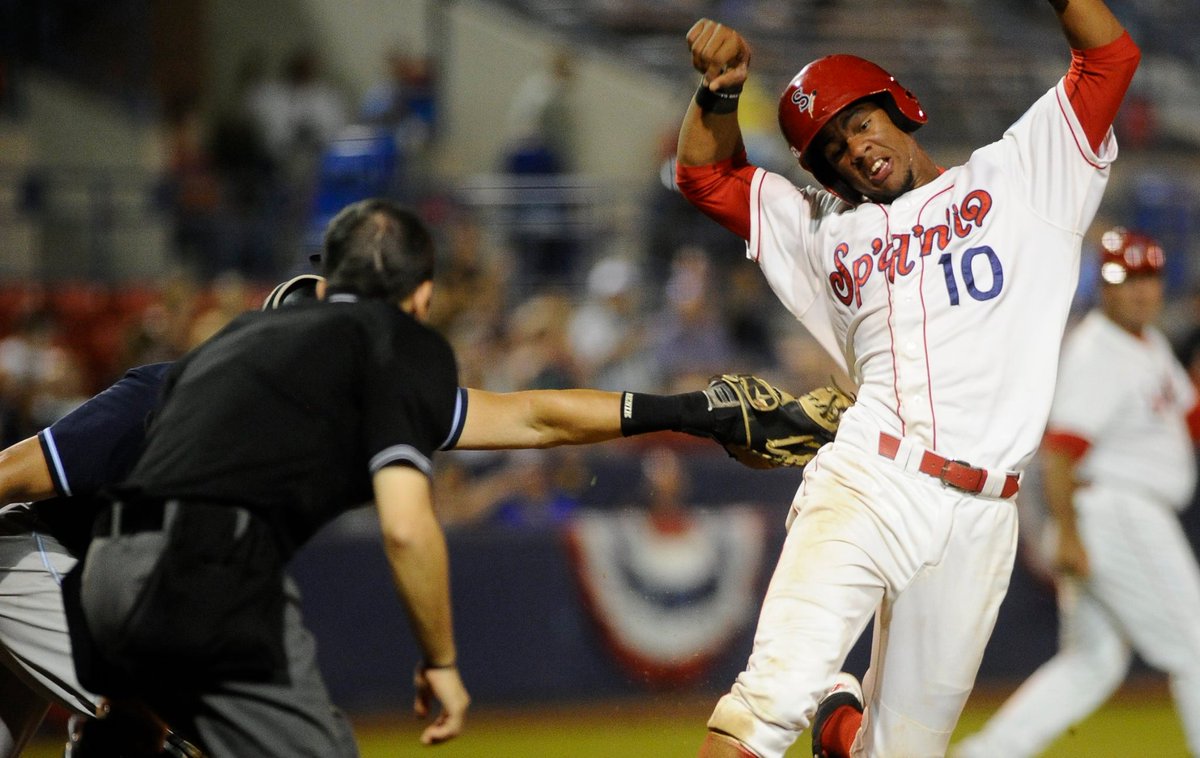 Leody Taveras reaching offensive potential