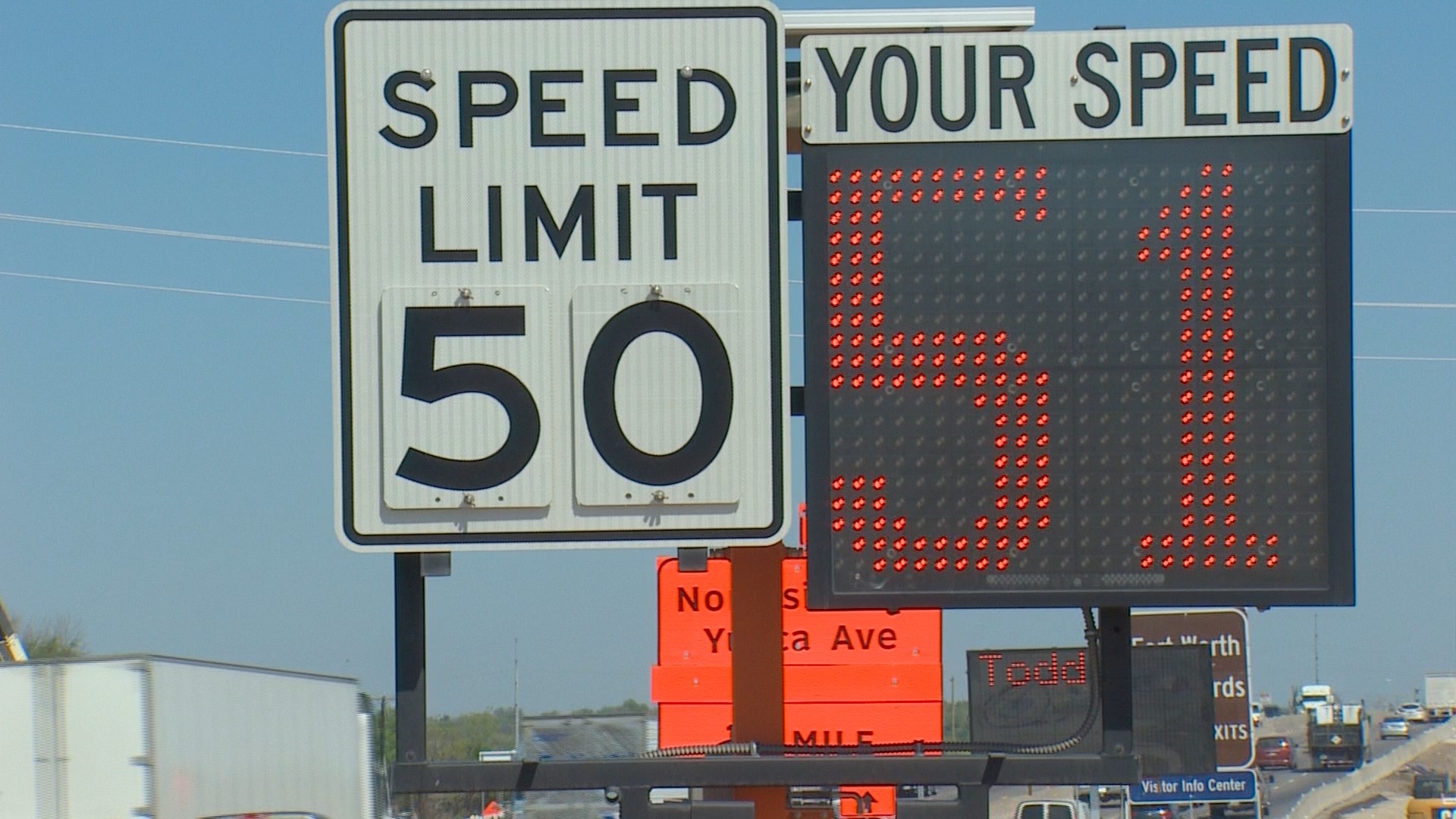 Fort Worth explores adding 60 more flashing 'Your Speed' signs - WFAA.com