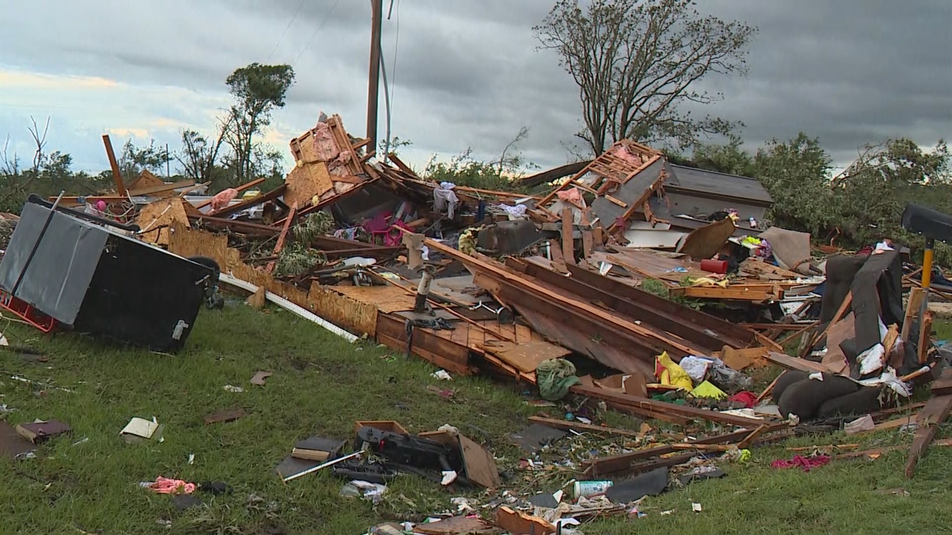 Photos Major storm damage in Canton, TX
