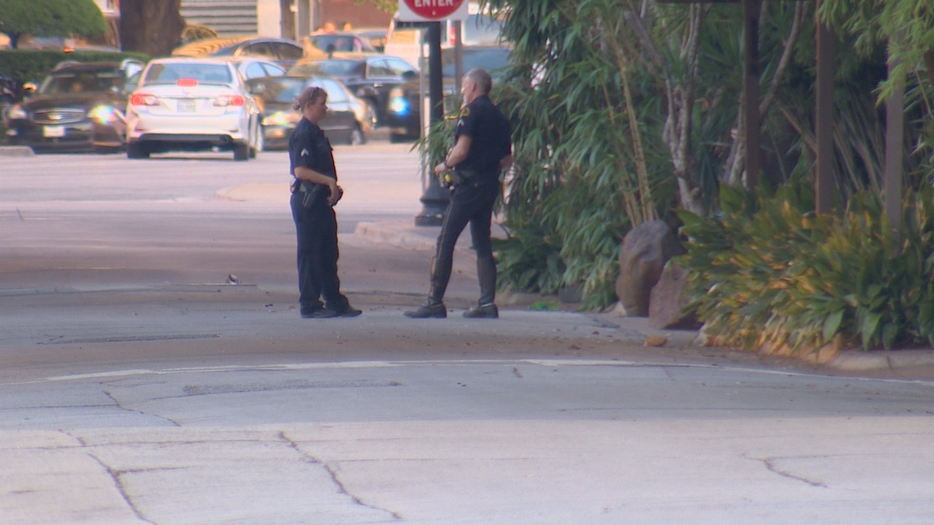 Man ‘very critical’ after shooting near Dallas World Aquarium