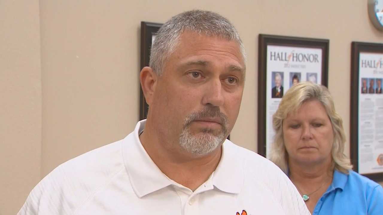 Commerce police chief, school board member resign after controversial arrest - WFAA