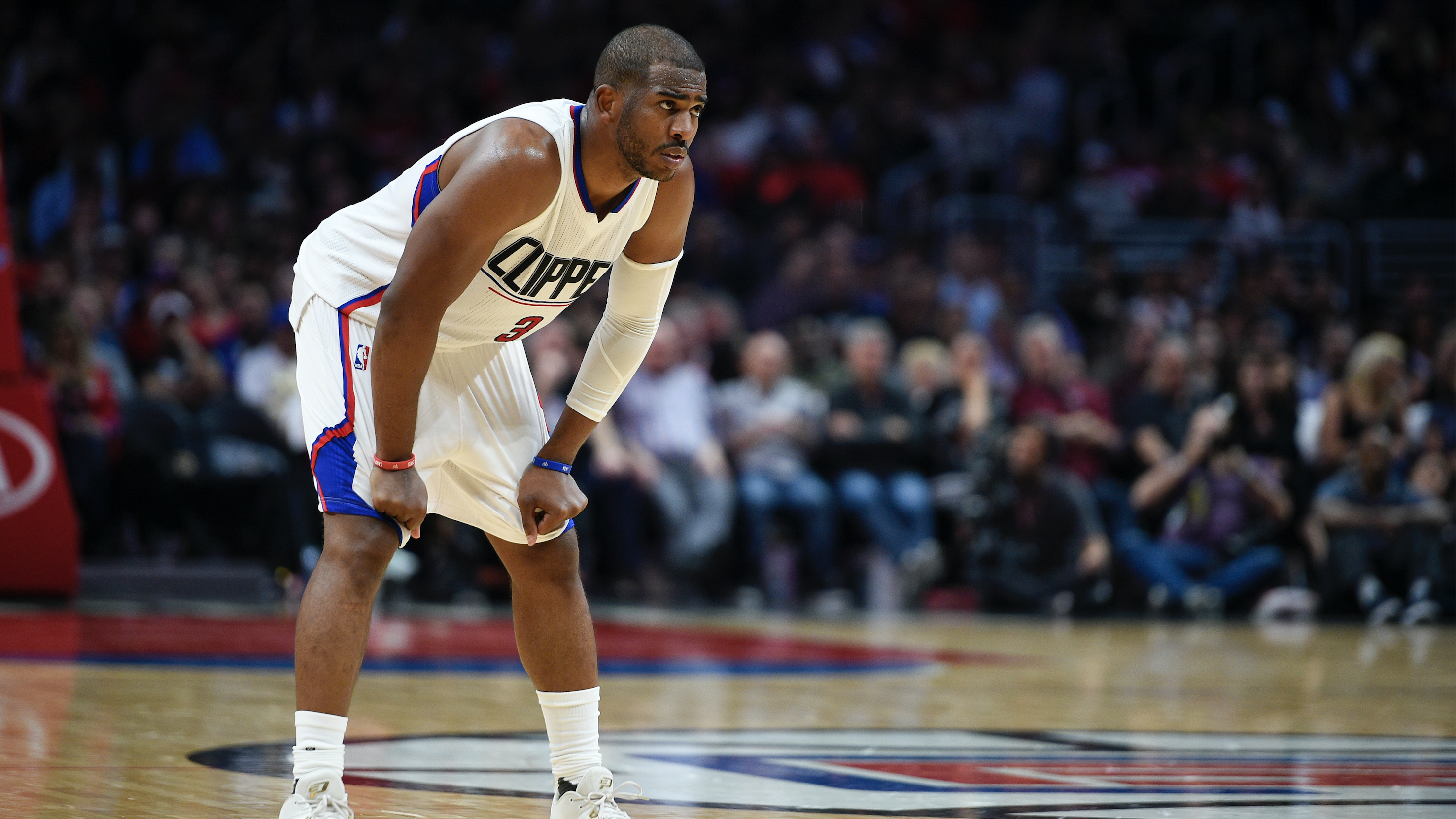 Reports: Los Angeles Clippers to trade Chris Paul to Houston Rockets