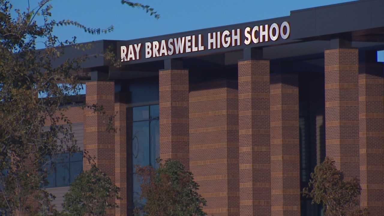 Lockdown lifted at Braswell High in Little Elm 