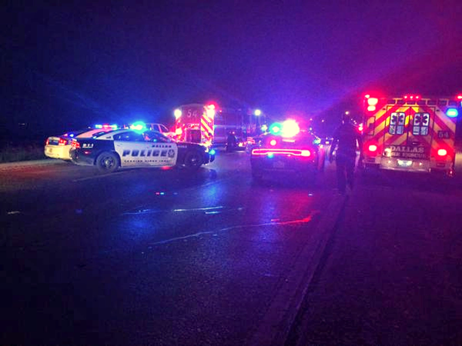 Deadly motorcycle crash on Dallas freeway | wfaa.com