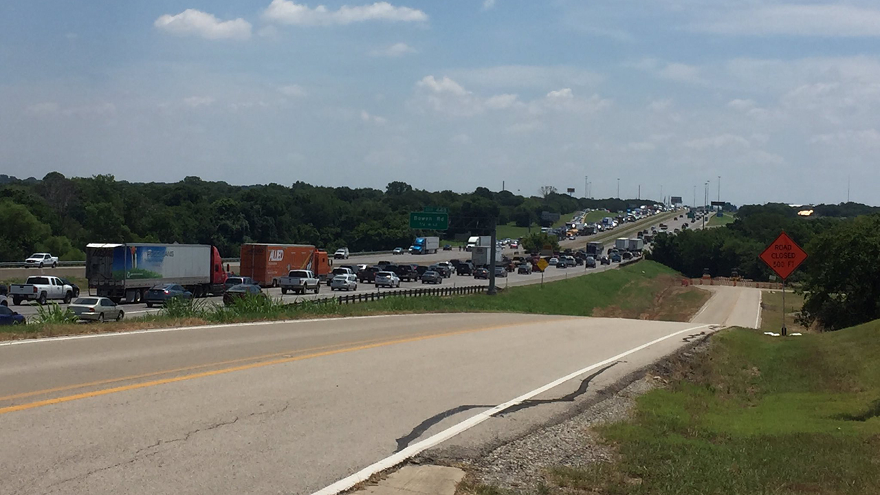 Major accident snarls traffic on I-20 in Arlington | wfaa.com