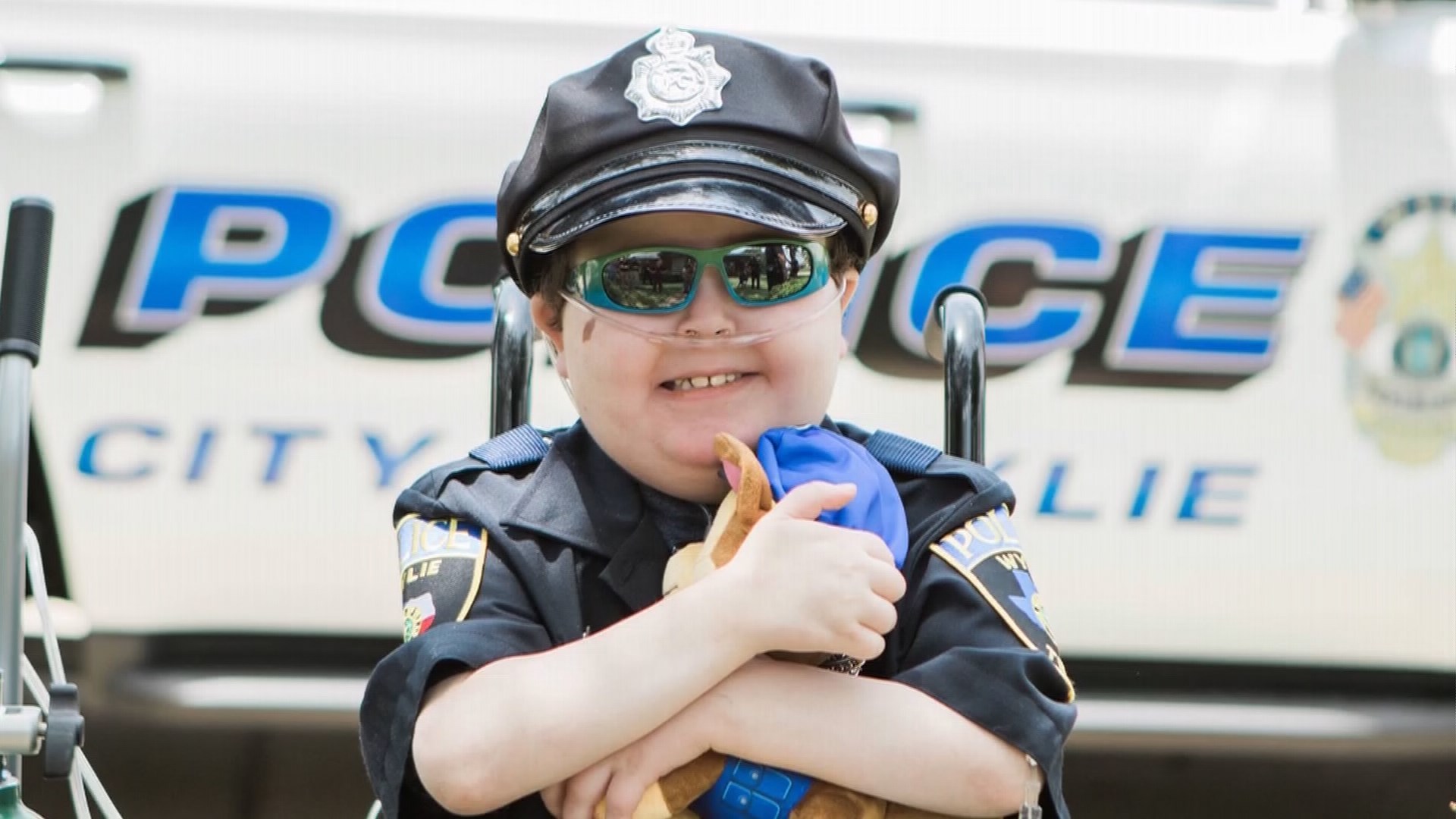 Bond between young boy, Wylie police officers continues after death ...